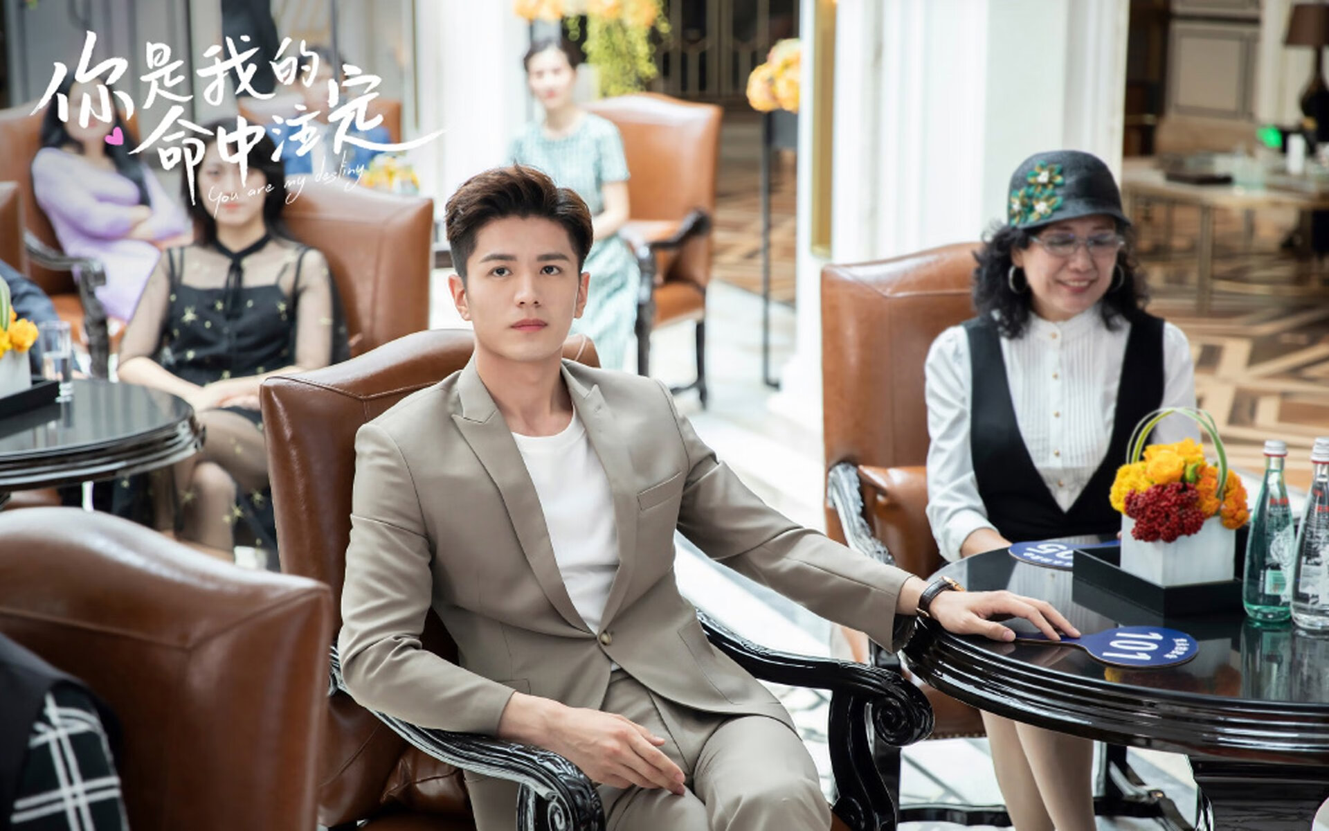 爱游戏体育app-F1赛事中最激动人心的十个瞬间，f1最精彩的一场比赛