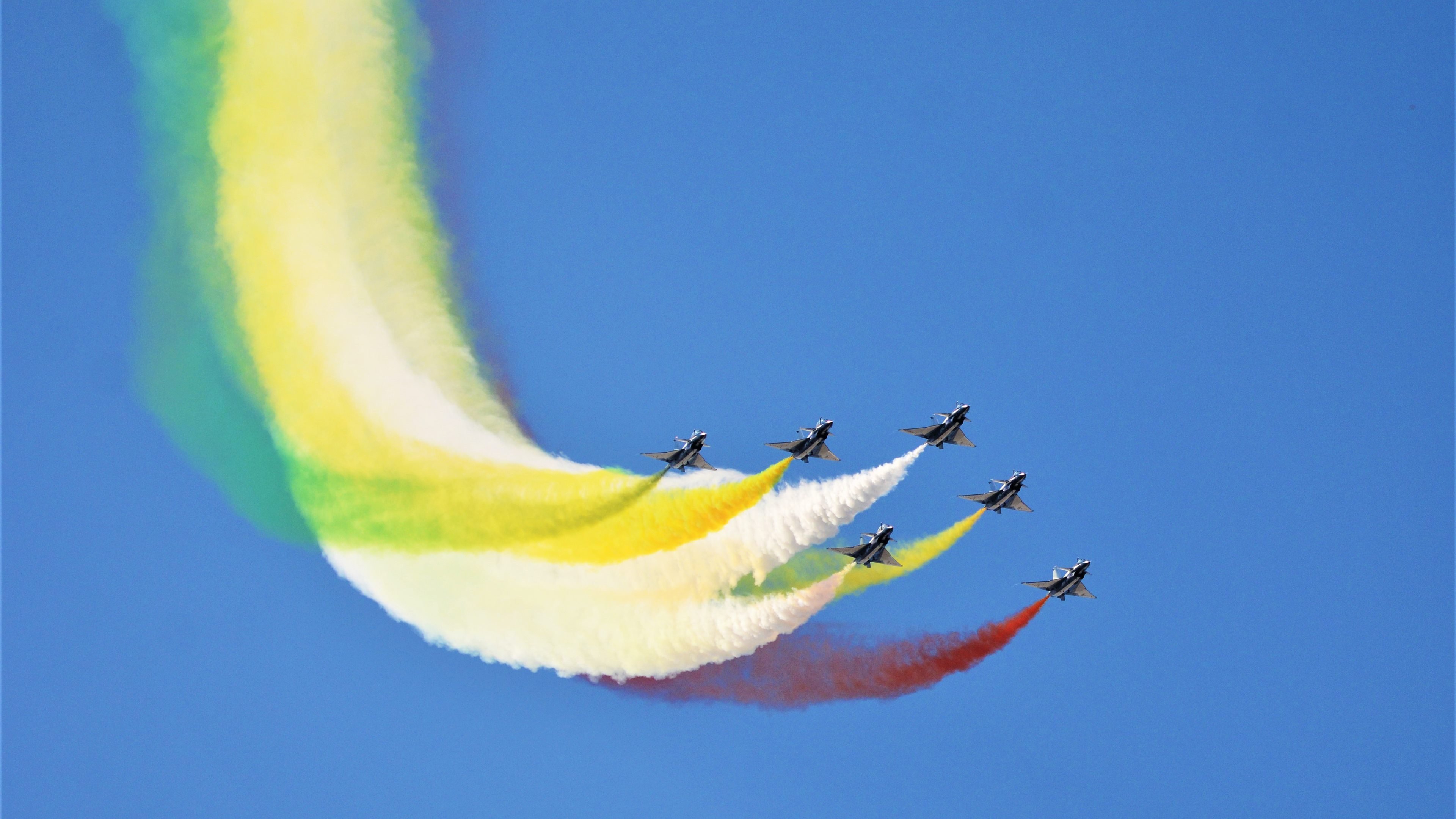 爱游戏官方-“中超联赛第一轮精彩瞬间回放”，2021年中超联赛第一轮