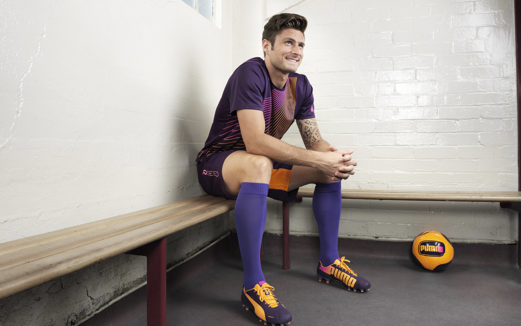 逆境中不屈:那些用信念点燃战火的足球战士