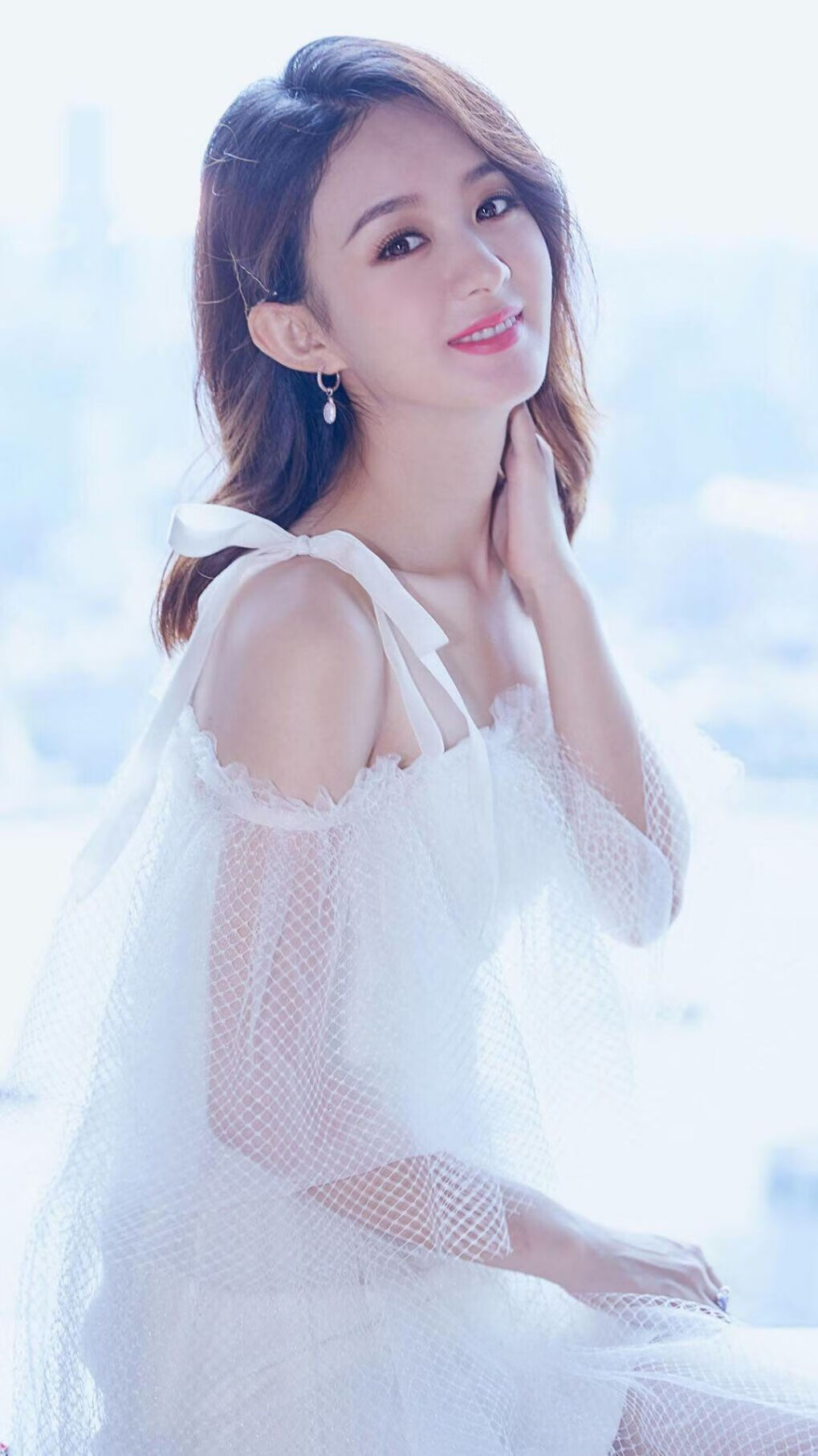 广东队通过压迫防守迫使对手频繁失误,广东队反击