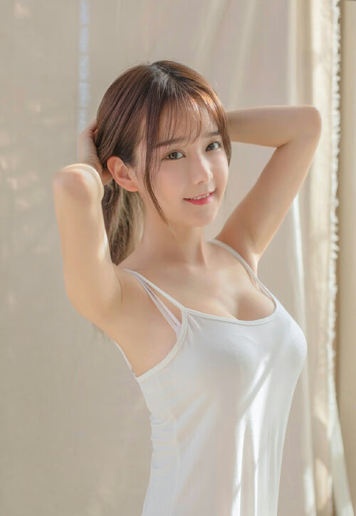 爱游戏官方-英国队后半程强势发力夺得佳绩，英国队后卫