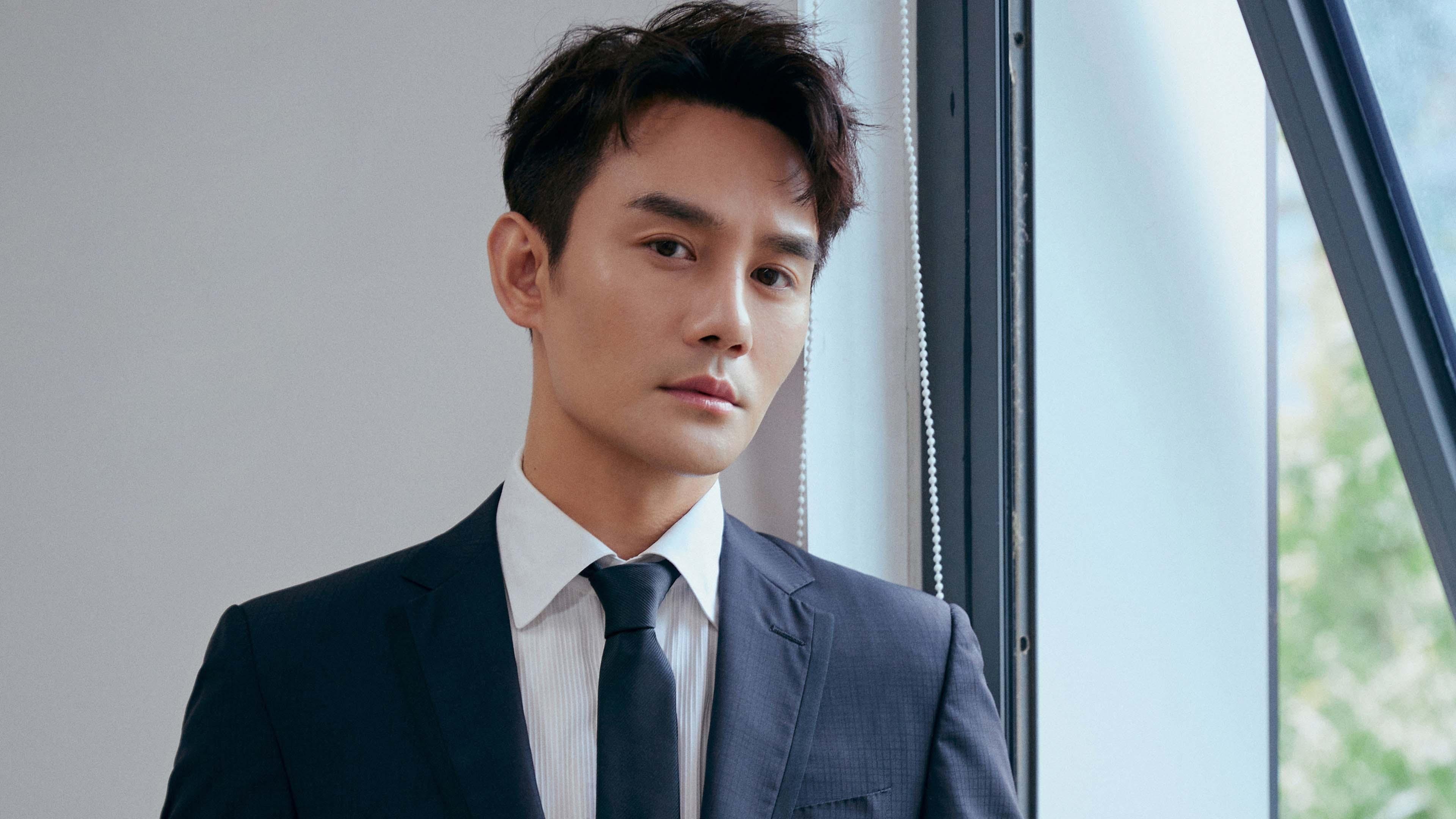 爱游戏娱乐-霍勒迪数据爆表雄鹿终结连败，霍勒迪雄鹿集锦